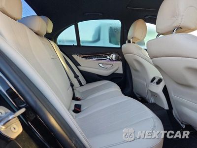 Zdjęcie 10 z 12 samochodu: 2017 MERCEDES-BENZ E 300 VIN:WDDZF4JBXHA193881 - miniatura