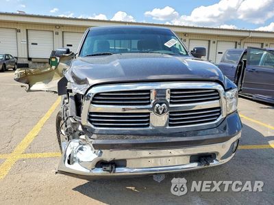Piąte zdjęcie samochodu w środku: 2015 RAM 1500 SLT VIN:1C6RR7LT7FS525458 - miniatura