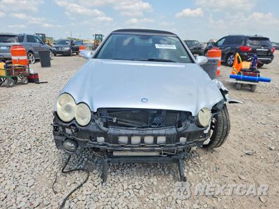 Piąte zdjęcie samochodu w środku: 2008 MERCEDES-BENZ CLK 550 VIN:WDBTK72F88T088709 - miniatura
