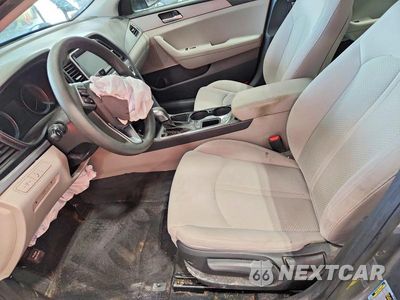 Zdjęcie 7 z 12 samochodu: 2019 HYUNDAI SONATA SE VIN:5NPE24AF4KH751117 - miniatura