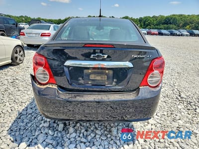Zdjęcie 6 z 12 samochodu: 2014 CHEVROLET SONIC LT VIN:1G1JC5SH2E4136263 - miniatura