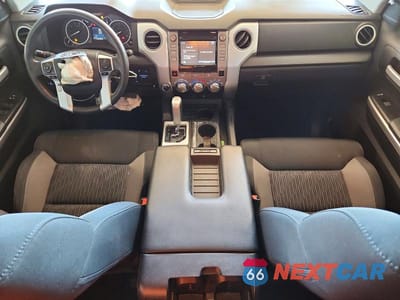 Zdjęcie 8 z 12 samochodu: 2017 TOYOTA TUNDRA SR5 VIN:5TFUW5F12HX673534 - miniatura