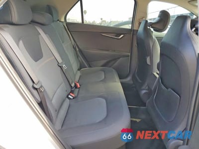 Zdjęcie 11 z 13 samochodu: 2026 KIA NIRO LX VIN:KNDCP3LE7T5330940 - miniatura