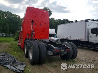 Drugie zdjęcie samochodu z przodu: 2019 FREIGHTLINER CASCADIA 126 SEMI TRUCK VIN:3AKJHHDR2KSKD7619 - miniatura