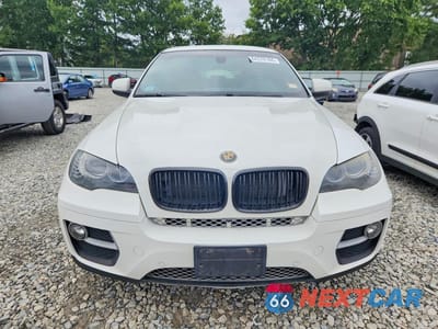 Piąte zdjęcie samochodu w środku: 2014 BMW X6 XDRIVE35I VIN:5UXFG2C54E0C43361 - miniatura
