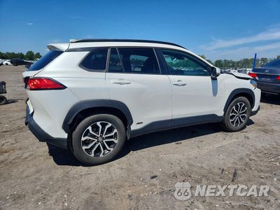 Trzecie zdjęcie samochodu z tyłu: 2024 TOYOTA COROLLA CROSS HYBRID SE VIN:7MUFBABG4RV024144 - miniatura