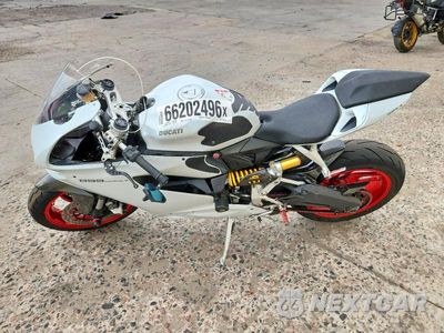 Trzecie zdjęcie samochodu z tyłu: 2015 DUCATI SUPERBIKE 899 PANIGALE VIN:ZDM14BUW8FB026379 - miniatura