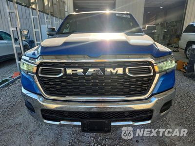 Piąte zdjęcie samochodu w środku: 2025 RAM 1500 BIG HORN/LONE STAR VIN:1C6SRFFP7SN522496 - miniatura