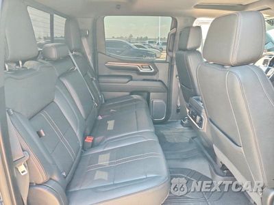 Zdjęcie 10 z 13 samochodu: 2022 CHEVROLET SILVERADO K1500 HIGH COUNTRY VIN:3GCUDJEL4NG578510 - miniatura