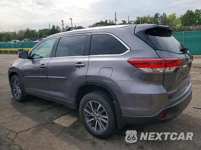 Drugie zdjęcie samochodu z przodu: 2018 TOYOTA HIGHLANDER XLE VIN:5TDJZRFH4JS534807 - miniatura