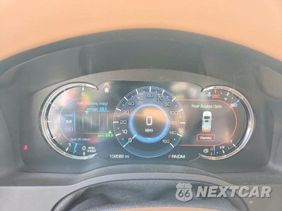 Zdjęcie 9 z 13 samochodu: 2016 CADILLAC ESCALADE PLATINUM VIN:1GYS4DKJ8GR266408 - miniatura