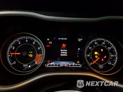Zdjęcie 9 z 13 samochodu: 2015 JEEP CHEROKEE TRAILHAWK VIN:1C4PJMBS8FW576040 - miniatura