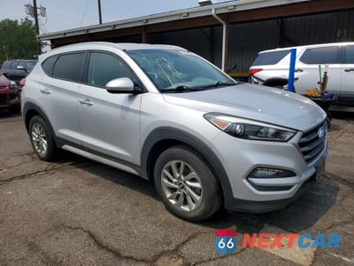 Czwarte zdjęcie samochodu z boku: 2018 HYUNDAI TUCSON SEL VIN:KM8J3CA40JU677022 - miniatura