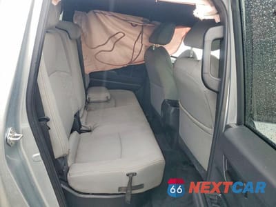 Zdjęcie 10 z 12 samochodu: 2025 TOYOTA TACOMA SR5 VIN:3TYLB5JN5ST065574 - miniatura
