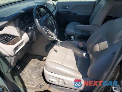 Zdjęcie 7 z 13 samochodu: 2019 TOYOTA SIENNA XLE 7-PASSENGER VIN:5TDDZ3DC8KS220578 - miniatura
