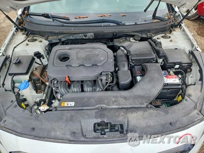 Zdjęcie 11 z 12 samochodu: 2016 HYUNDAI SONATA LIMITED VIN:5NPE34AF1GH310713 - miniatura