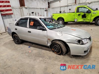 Czwarte zdjęcie samochodu z boku: 1999 TOYOTA COROLLA VE VIN:1NXBR12E9XZ171065 - miniatura