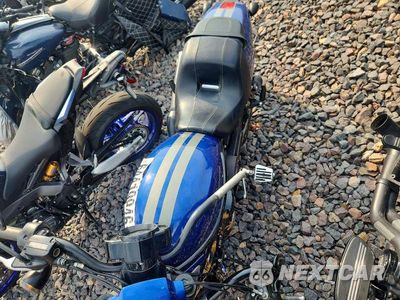 Piąte zdjęcie samochodu w środku: 2015 HARLEY-DAVIDSON VRSCDX NIGHT ROD SPECIAL VIN:1HD1HHH11FC806265 - miniatura