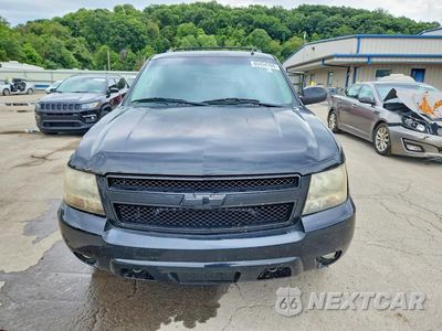 Piąte zdjęcie samochodu w środku: 2009 CHEVROLET TAHOE K1500 LT VIN:1GNFK23059R263094 - miniatura