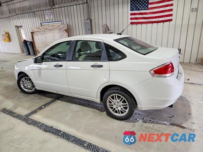 Drugie zdjęcie samochodu z przodu: 2010 FORD FOCUS SE VIN:1FAHP3FNXAW288200 - miniatura