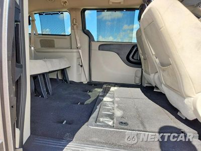 Zdjęcie 11 z 13 samochodu: 2016 DODGE GRAND CARAVAN SXT VIN:2C4RDGCG2GR212069 - miniatura