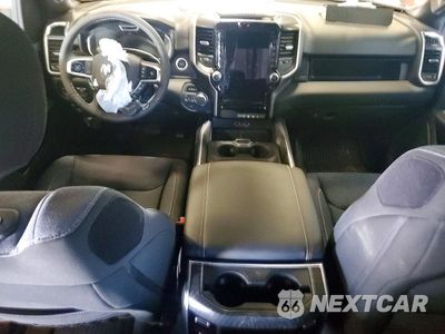 Zdjęcie 8 z 12 samochodu: 2026 RAM 1500 BIG HORN/LONE STAR VIN:1C6SRFFT1TN399101 - miniatura