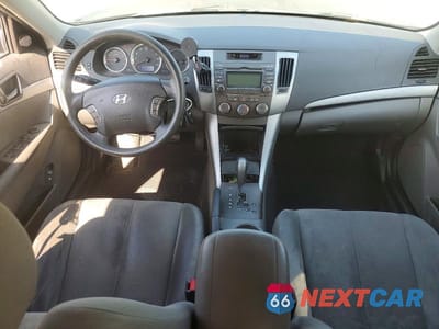 Zdjęcie 8 z 12 samochodu: 2009 HYUNDAI SONATA GLS VIN:5NPET46C89H545773 - miniatura