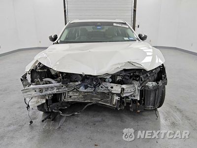 Piąte zdjęcie samochodu w środku: 2020 MAZDA 3 PREMIUM VIN:3MZBPAEM6LM137349 - miniatura