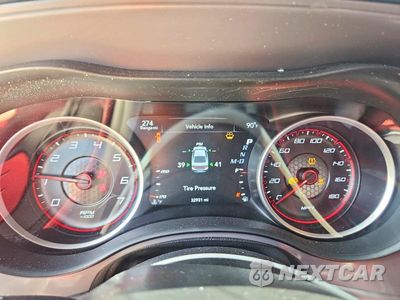 Zdjęcie 9 z 13 samochodu: 2023 DODGE CHARGER SCAT PACK VIN:2C3CDXGJ2PH533650 - miniatura
