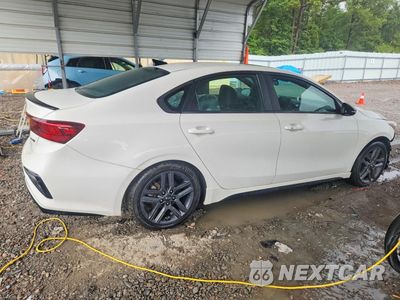 Trzecie zdjęcie samochodu z tyłu: 2020 KIA FORTE GT LINE VIN:3KPF34AD0LE249372 - miniatura