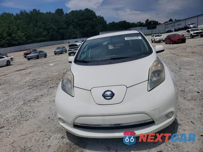 Piąte zdjęcie samochodu w środku: 2015 NISSAN LEAF S VIN:1N4AZ0CP0FC325179 - miniatura