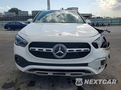 Piąte zdjęcie samochodu w środku: 2021 MERCEDES-BENZ GLA 250 4MATIC VIN:W1N4N4HB2MJ245536 - miniatura