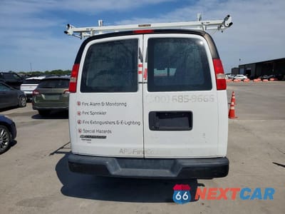 Zdjęcie 6 z 12 samochodu: 2017 CHEVROLET EXPRESS G2500 VIN:1GCWGBFG2H1347020 - miniatura