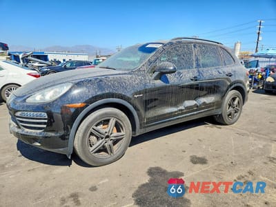 2014 PORSCHE CAYENNE S HYBRID WP1AE2A24ELA50535 - główne zdjęcie licytacji z USA - miniatura