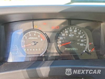 Zdjęcie 9 z 13 samochodu: 2016 ISUZU NPR HD - BOX TRUCK VIN:54DC4W1B7GS805184 - miniatura