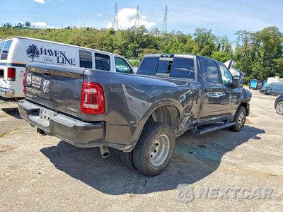 Trzecie zdjęcie samochodu z tyłu: 2023 RAM 3500 BIG HORN VIN:3C63RRHL9PG596535 - miniatura