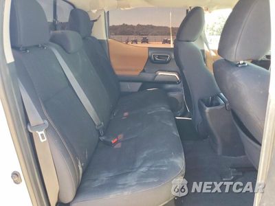 Zdjęcie 10 z 13 samochodu: 2018 TOYOTA TACOMA SR5 VIN:5TFAX5GN1JX119456 - miniatura