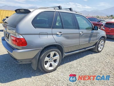 Trzecie zdjęcie samochodu z tyłu: 2005 BMW X5 4.4I VIN:5UXFB53555LV10664 - miniatura