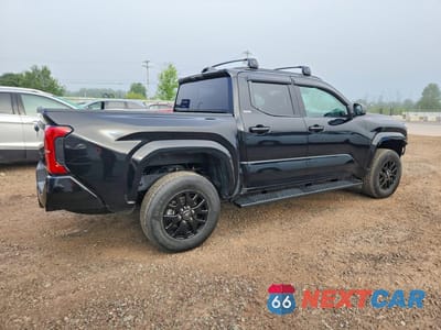 Trzecie zdjęcie samochodu z tyłu: 2025 TOYOTA TACOMA SR5 VIN:3TMLB5JN9SM150283 - miniatura