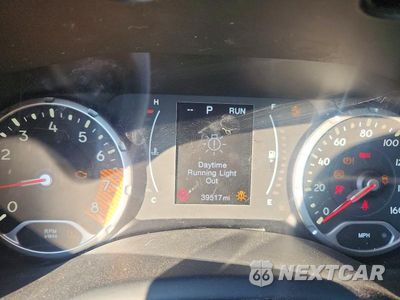 Zdjęcie 9 z 12 samochodu: 2016 JEEP RENEGADE LIMITED VIN:ZACCJBDT4GPD05239 - miniatura