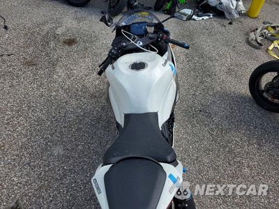 Zdjęcie 6 z 9 samochodu: 2024 KAWASAKI ZX636 K VIN:JKBZXJK10RA002083 - miniatura