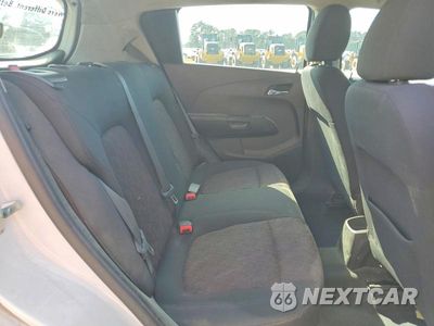 Zdjęcie 11 z 13 samochodu: 2019 CHEVROLET SONIC LT VIN:1G1JD6SB9K4138425 - miniatura