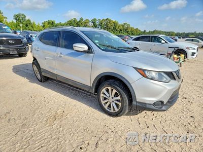 Czwarte zdjęcie samochodu z boku: 2018 NISSAN ROGUE SPORT S VIN:JN1BJ1CP9JW189656 - miniatura