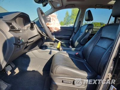 Zdjęcie 7 z 12 samochodu: 2017 HONDA PILOT ELITE VIN:5FNYF6H05HB045005 - miniatura