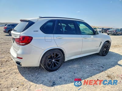 Trzecie zdjęcie samochodu z tyłu: 2017 BMW X5 XDR40E VIN:5UXKT0C53H0S79817 - miniatura