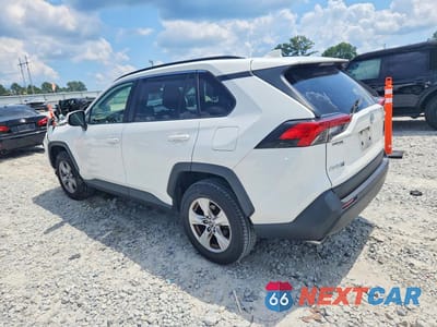 Drugie zdjęcie samochodu z przodu: 2019 TOYOTA RAV 4 VIN:JTMW1RFV6KD017363 - miniatura