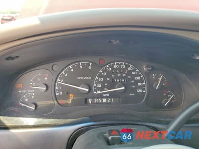 Zdjęcie 9 z 13 samochodu: 1999 FORD EXPLORER VIN:1FMDU34X8XZB06194 - miniatura