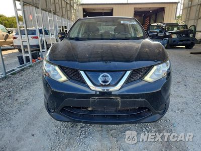 Piąte zdjęcie samochodu w środku: 2018 NISSAN ROGUE SPORT S VIN:JN1BJ1CP7JW194581 - miniatura