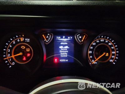 Zdjęcie 9 z 14 samochodu: 2024 JEEP GLADIATOR SPORT VIN:1C6HJTAG7RL132740 - miniatura