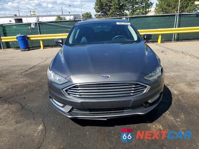 Piąte zdjęcie samochodu w środku: 2018 FORD FUSION SE VIN:3FA6P0T9XJR262535 - miniatura